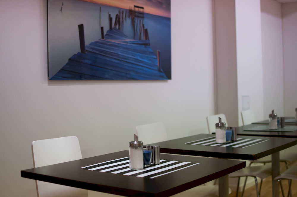 Stay Xtra Hotel Kista Стокхолм Екстериор снимка