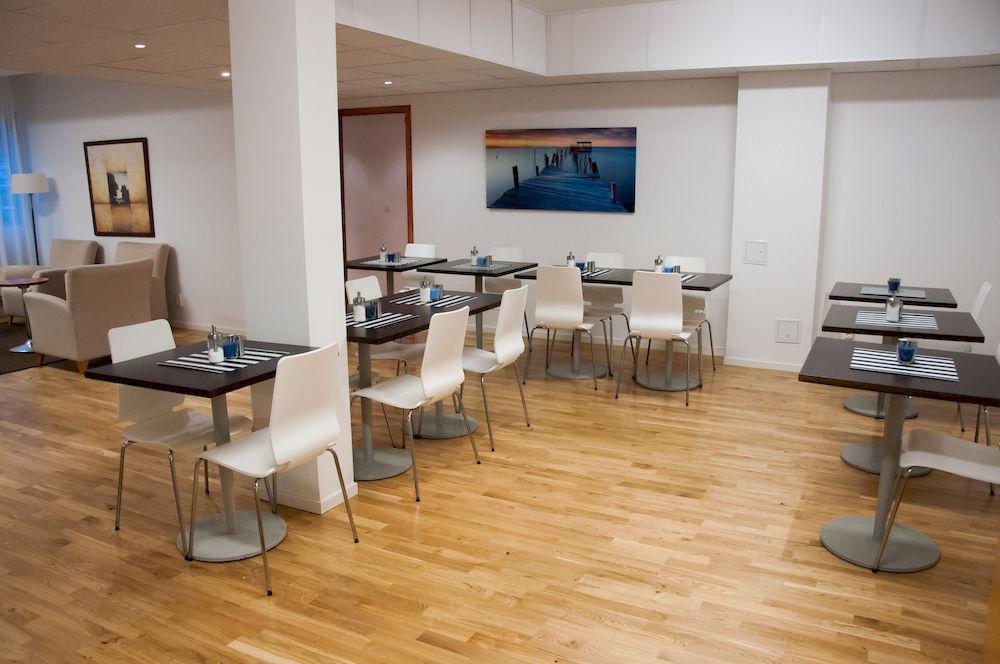 Stay Xtra Hotel Kista Стокхолм Екстериор снимка