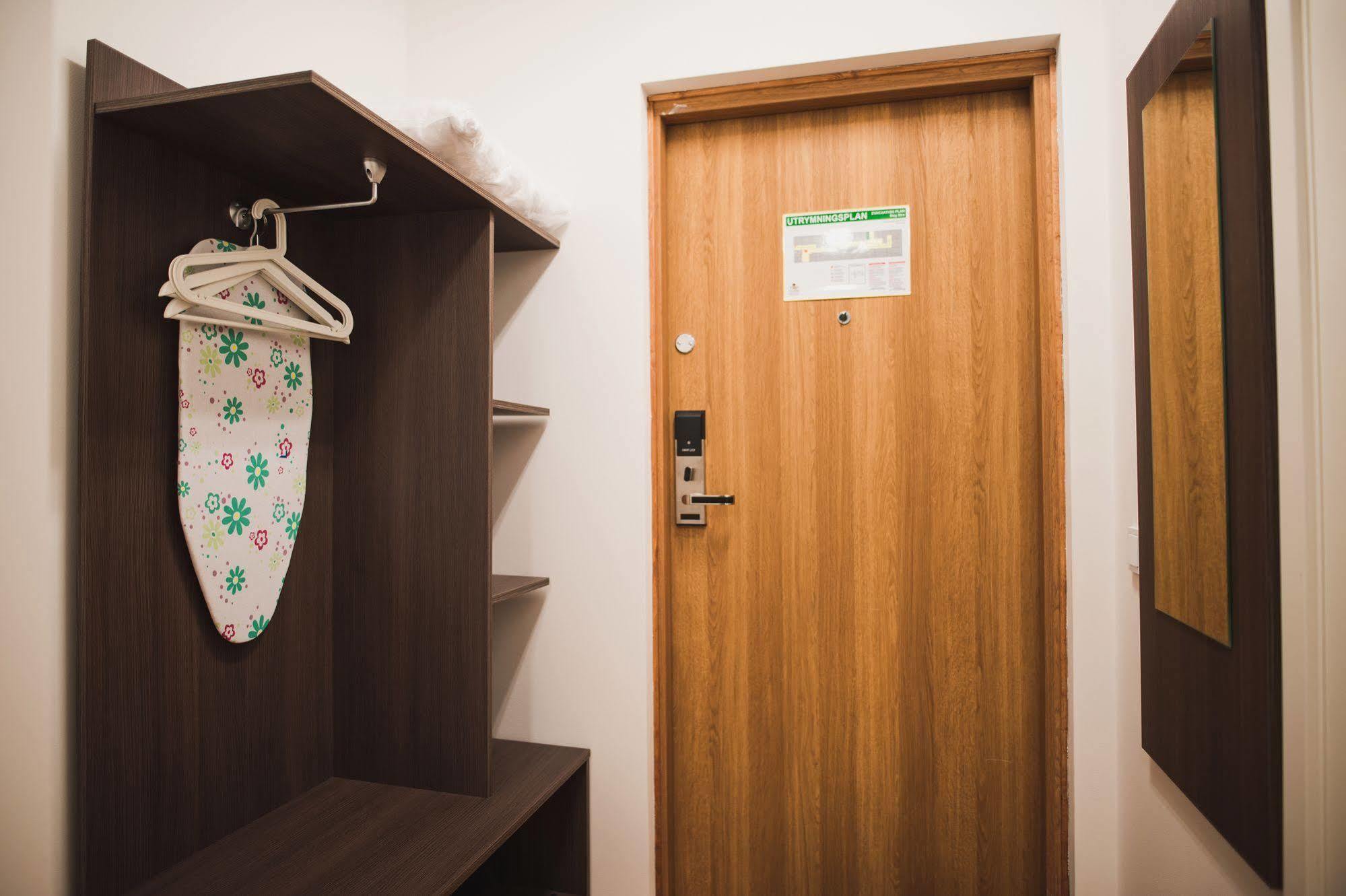 Stay Xtra Hotel Kista Стокхолм Екстериор снимка